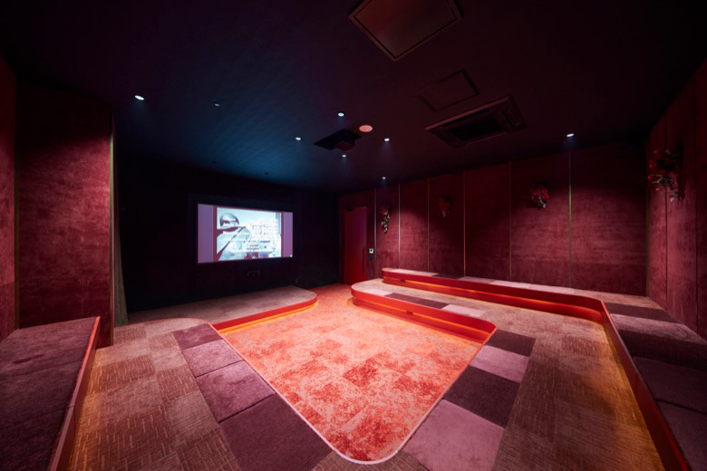 「おやつタイム」と「秘密話の部屋」