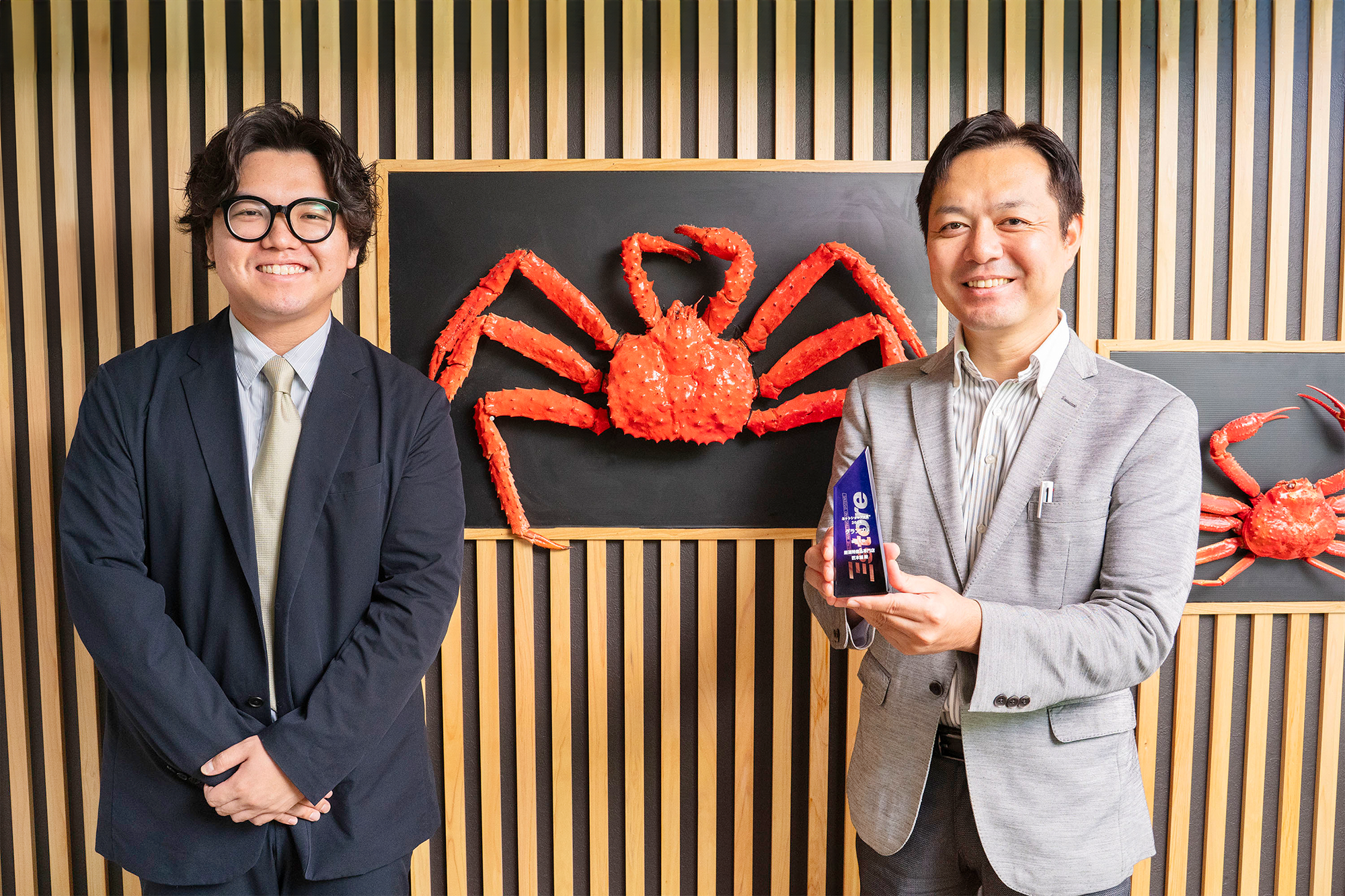 左からＥストアー高部、スカイネット株式会社 和田専務